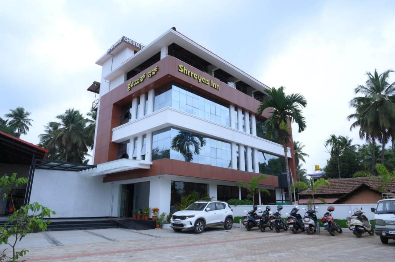 Shrreyas Inn Boarding & Lodging Kundapur Extérieur photo
